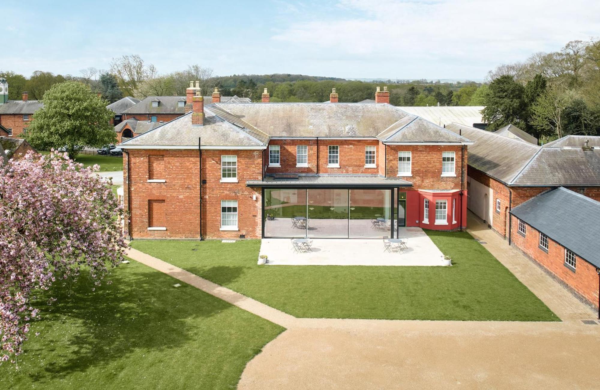 Constantine House Hotell Tamworth Eksteriør bilde